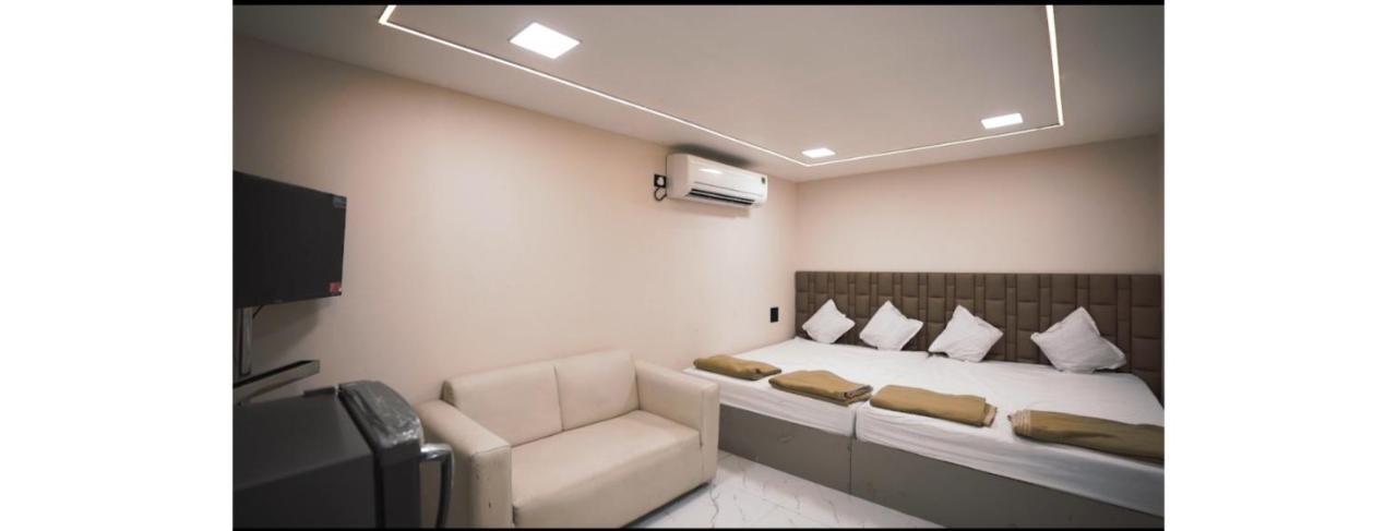 Grand Celebration Resort نيرال المظهر الخارجي الصورة